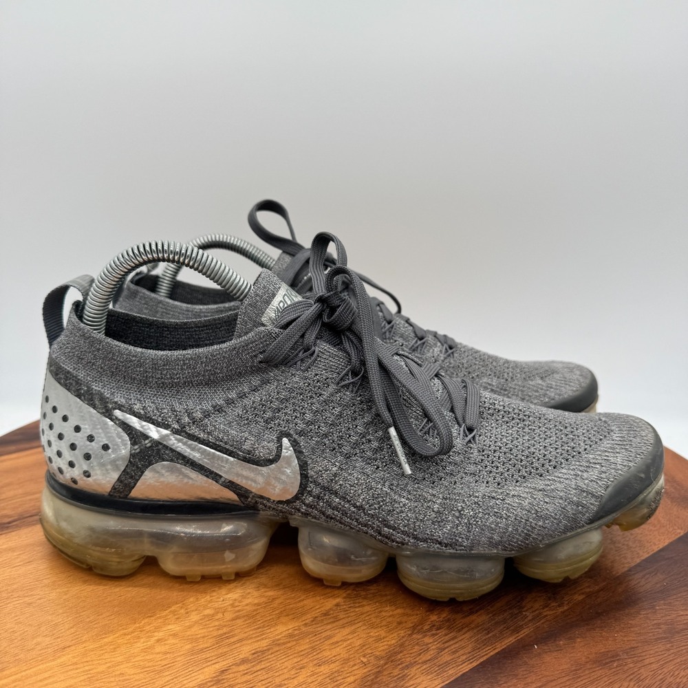 Nike Air Vapormax Flyknit 2 Shoes Mens 10 Chrome Silver Running Athletic Sneaker